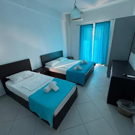 Sunset Hotel *